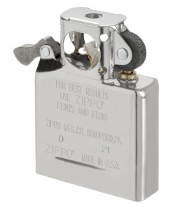 Klasiskais Ieliktnis ar dzeltenu liesmu Zippo šķiltavām, pīpēm, Stainless Steel